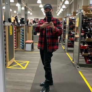 Meet your Posher, Mark